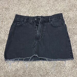 Pull & and Bear Black Size 28 Denim Mini Skirt